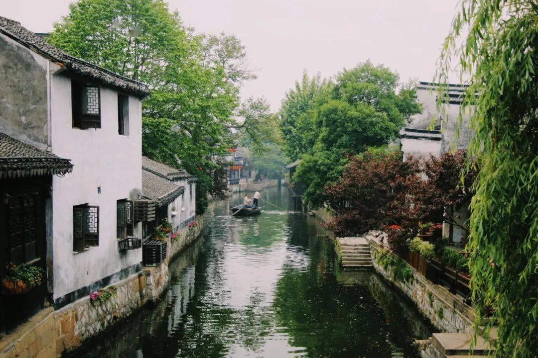白色情人节：校园迷宫